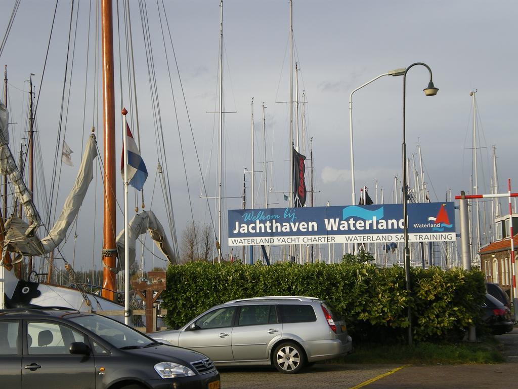 Slapen Op De Haven Apartment Monnickendam Exterior photo